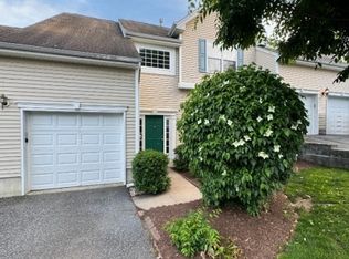 15 Brock Ln, Hackettstown, NJ 07840