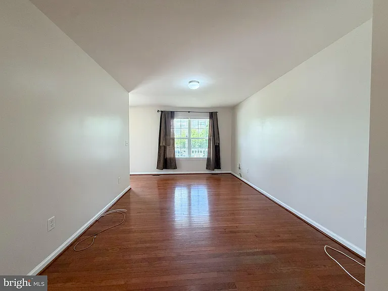 10 Meadow Court Gln — Photo 6