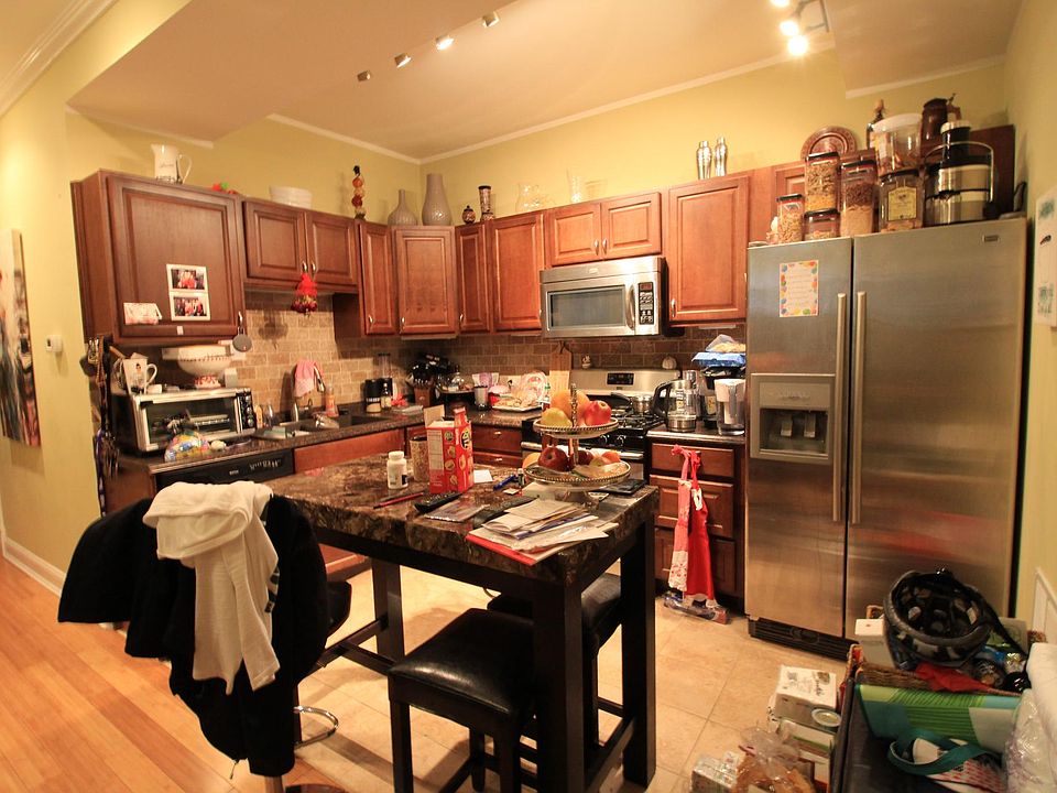 1st image of 2226 W Chicago Ave #1N