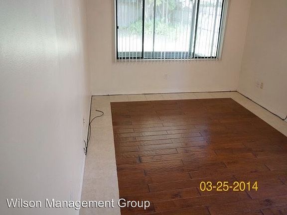 5th image of 513 Lakeshore Cir