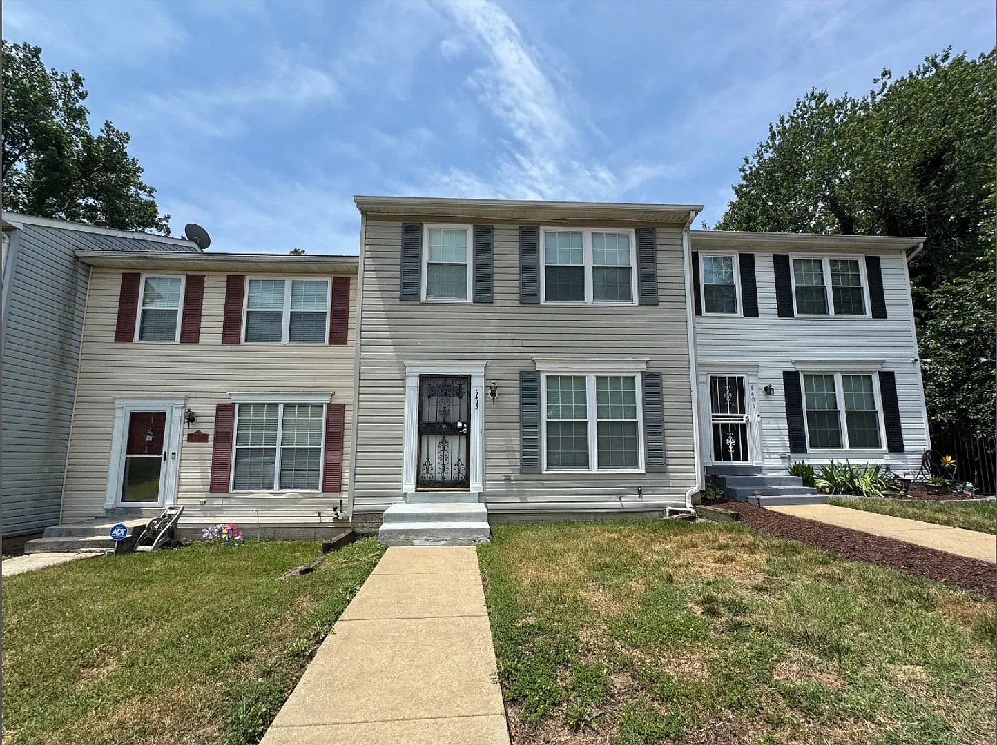 Amazing 3 BR/2.5 BA Townhome in District Heights! — Photo 1