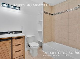 296 Hancock St #2R, Springfield, MA 01105