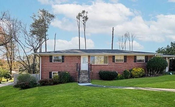 2nd image of 552 Sybil Ln SE #B