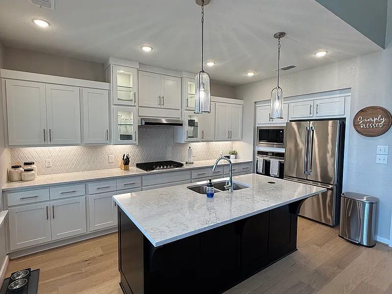 1768 Heritage Maples — Photo 4