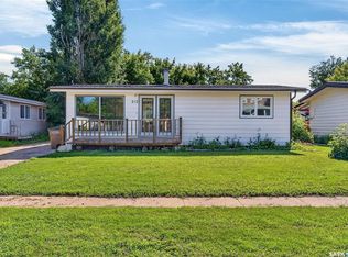 212 3rd Ave S, Melfort, SK S0E1A0