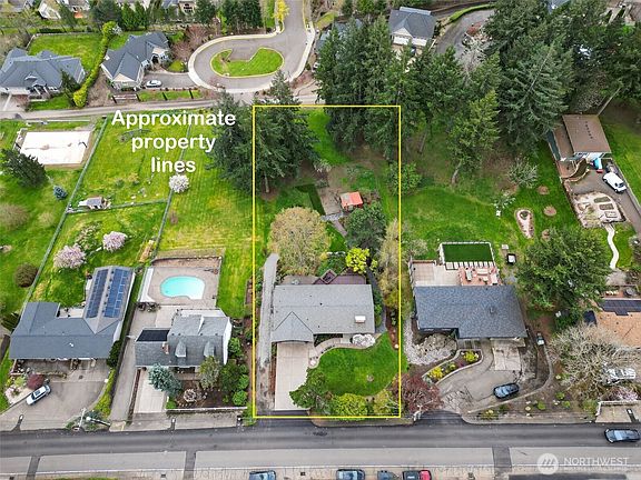 4th image of 12944 SE Ridgecrest Road