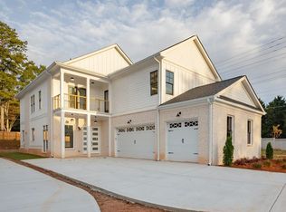 906 Edmond Oaks Dr, Marietta, GA 30067