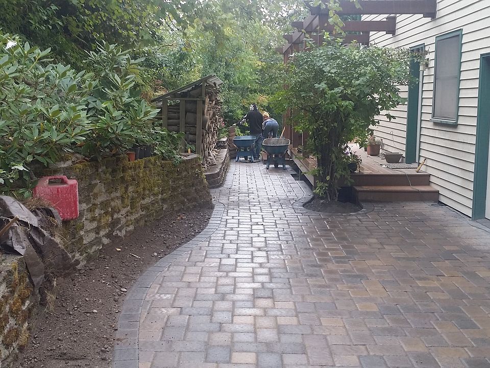 2nd image of 6126 142nd Ave SE