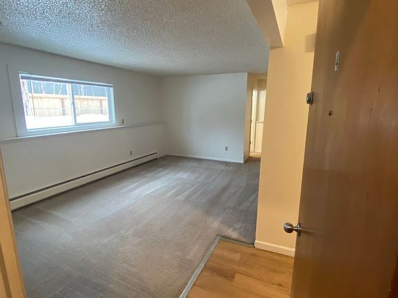 4th image of 1642 Beaver Pl #Bp-06