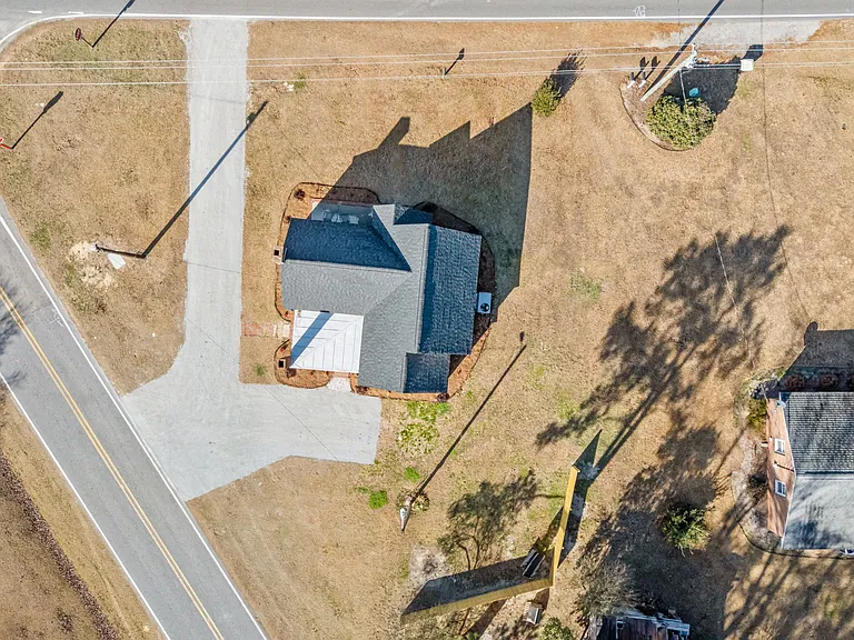 4715 Hull Rd — Photo 46