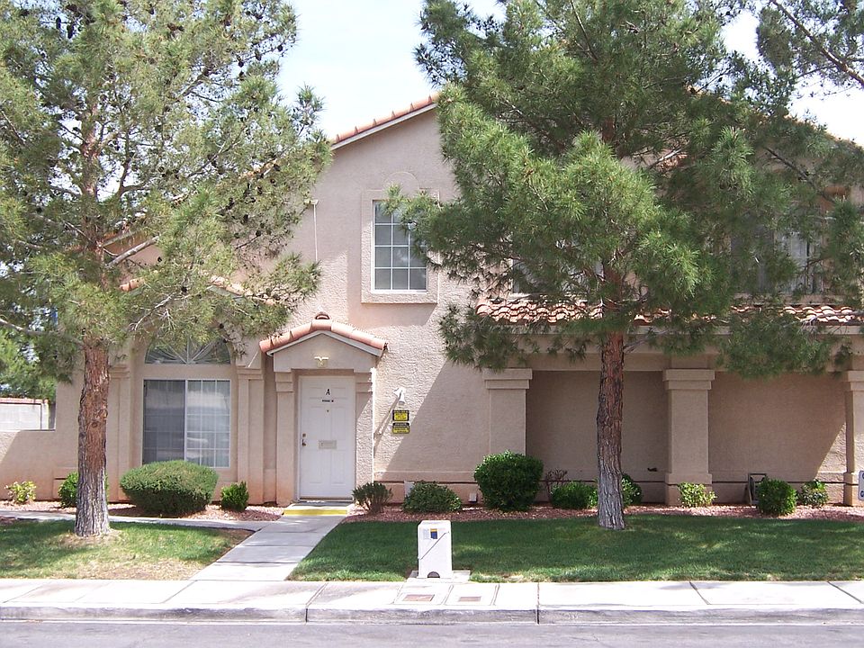 1st image of 800 Desert Oak Ct