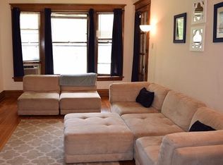 4110 N Ashland Ave #3S, Chicago, IL 60613