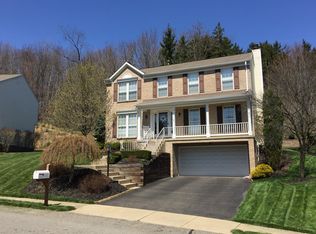 635 White Pine Dr, Mars, PA