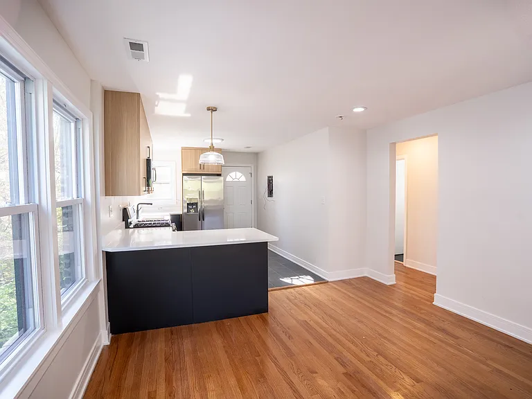 7212 S Euclid Ave #2 — Photo 9