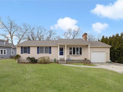 312 Church Ave, Warwick, RI, 02889