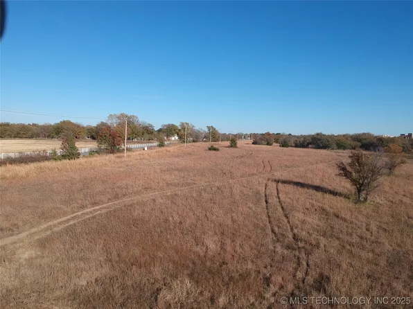 E 106th St, Owasso, OK 74055