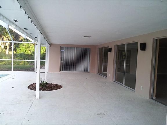 5th image of 4865 10th St