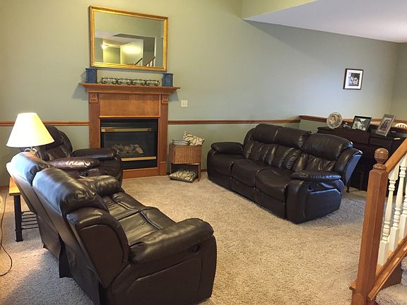 5th image of 459 Pemberton Dr