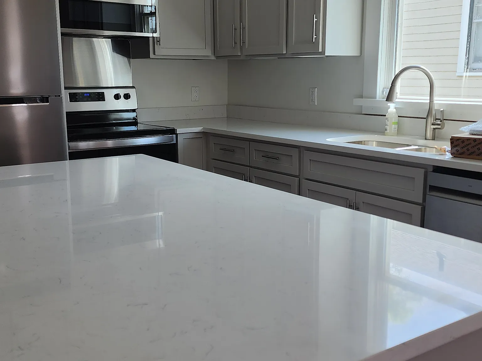 2 bed, 937 sqft, $1,700 — Photo 4