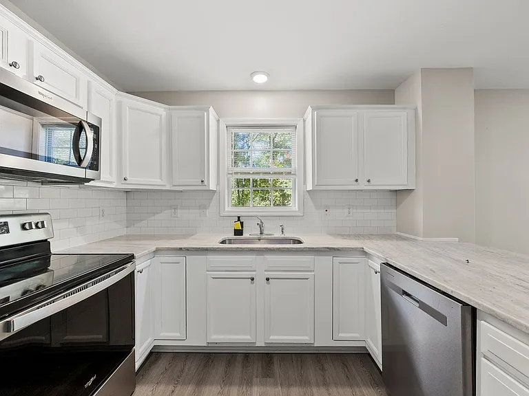 205 Tonylee Ct #A — Photo 9