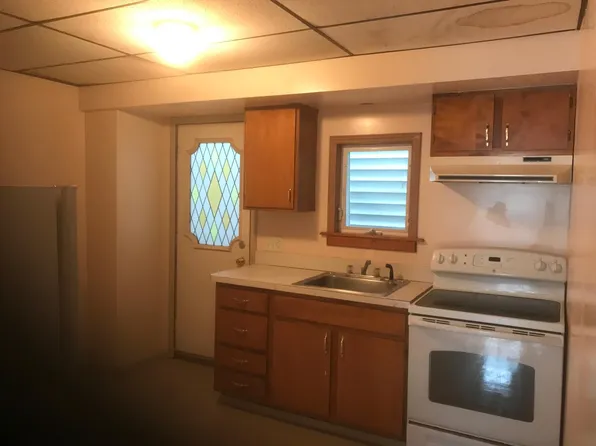 24 W South St, Mahanoy City, PA 17948