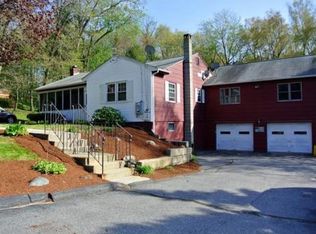 17 Schobert St, Clinton, MA 01510