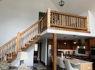 523 W Henrietta Ave, Woodland Park, CO 80863