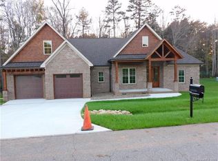 4252 Woodsbury Ln, Lincolnton, NC 28092