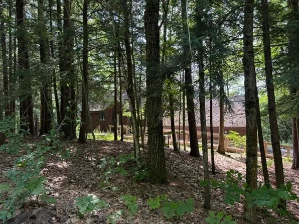 94 Heritage Hill Road, Holderness, NH 03245