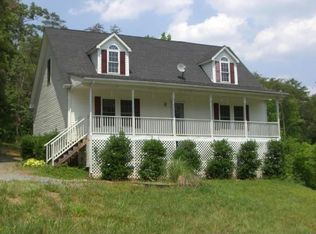 2165 Crafts Ford Rd, Wirtz, VA 24184