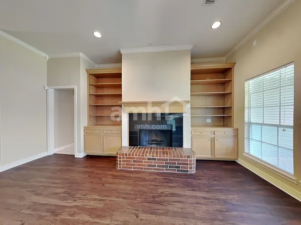 2922 31st Ave N, Texas City, TX 77590