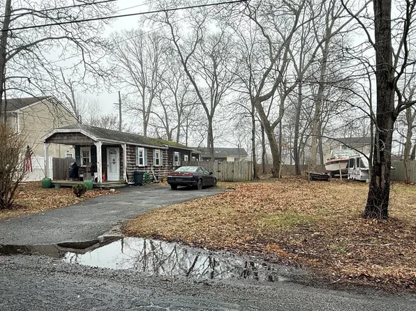 90 Wavecrest Drive, Mastic Beach, NY 11951