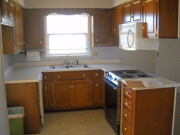 4th image of 45 Salisbury St