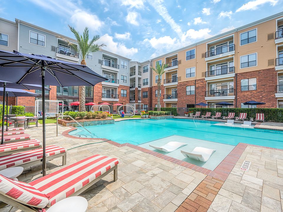 West 18th Lofts - 2727 W 18th St Houston TX | Zillow