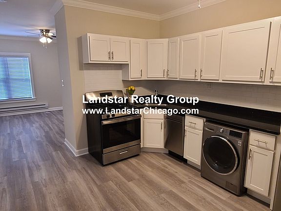 3rd image of 726 W Roscoe St APT Sg