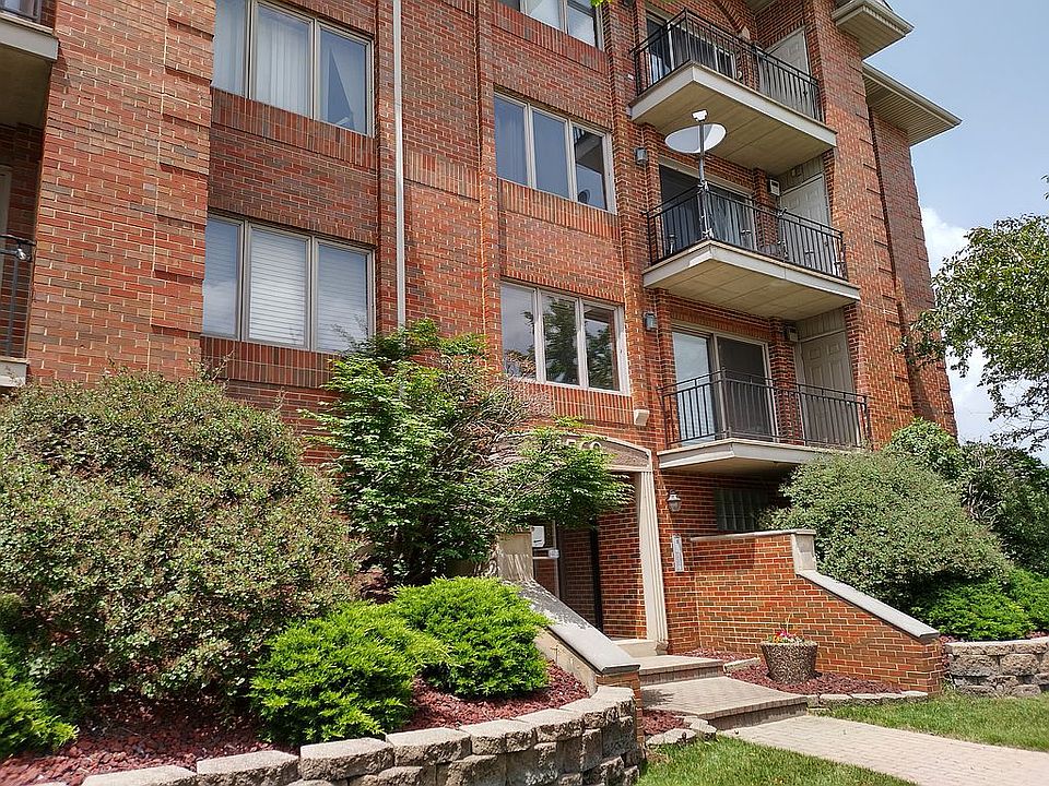 1st image of 4560 Southwest Hwy APT 2B