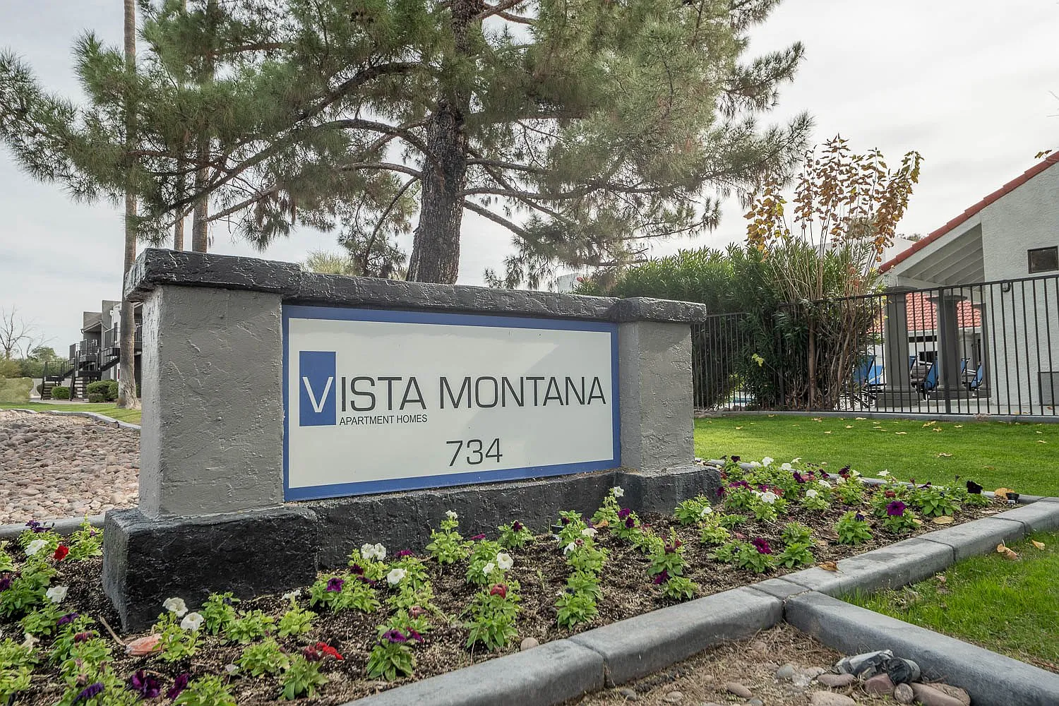 Vista Montana Apartments — Photo 1
