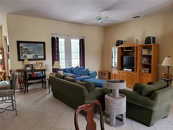 2nd image of 5440 Cillette Ave