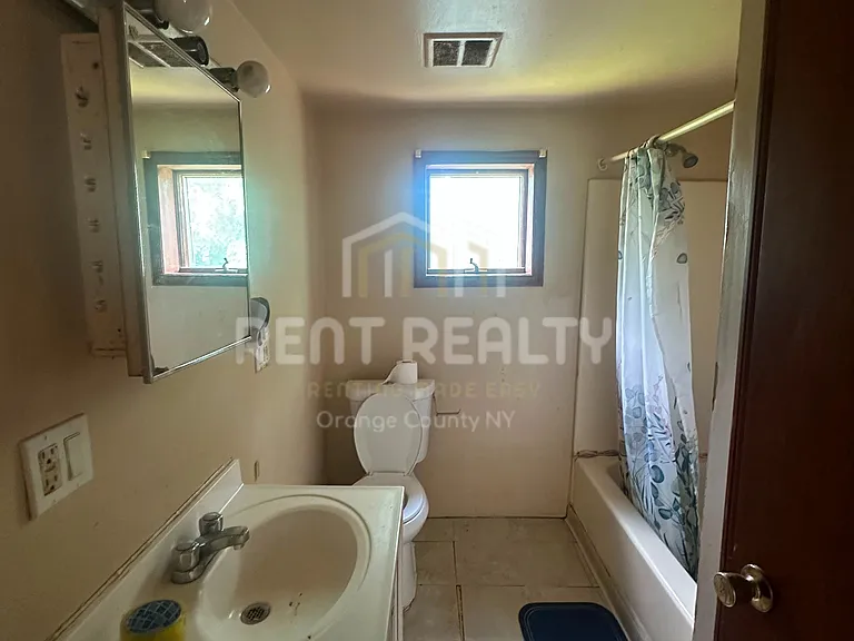 86 Linden Ave — Photo 9