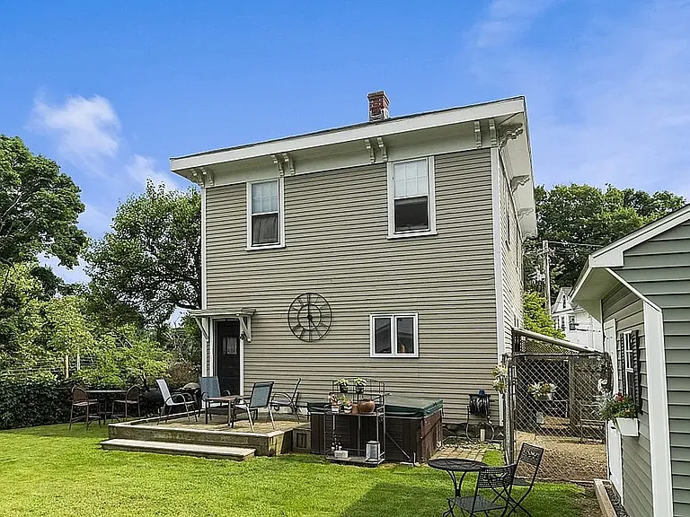 132 Fountain St — Photo 34