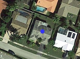 7537 Royal Palm Blvd, Margate, FL 33063