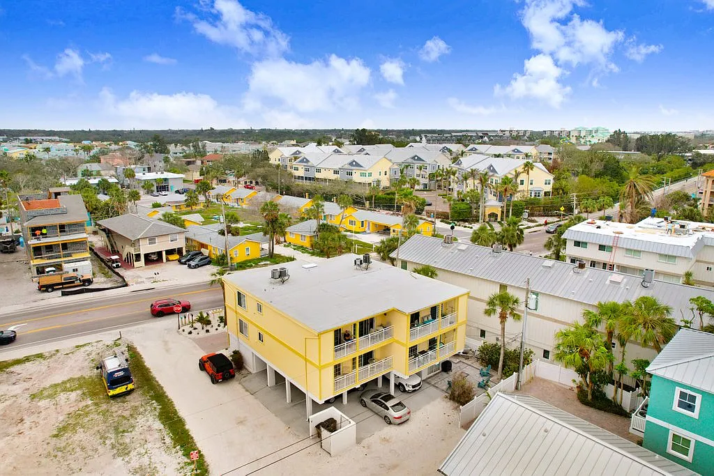 2 bed, 980 sqft, $3,000 — Photo 1