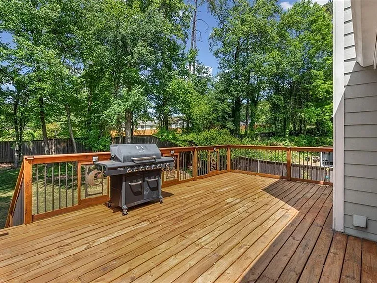 4240 Sugar Mill Dr — Photo 24