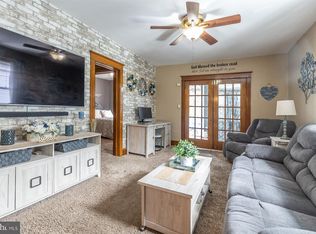 922 Essex St, Gloucester City, NJ 08030