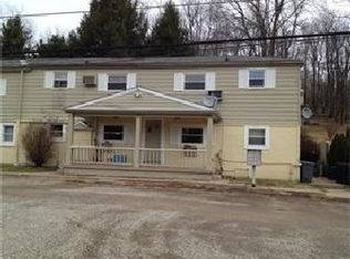 1027 Cochran Mill Rd APT 10, Clairton, PA 15025