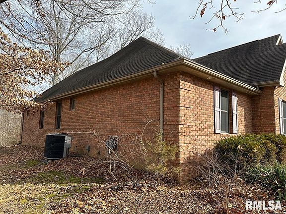 5th image of 1150 Grand Oak Dr