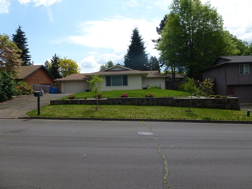 1st image of 10115 NE 16th St