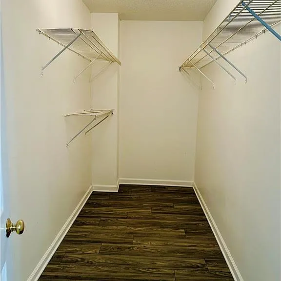 2580 Binghampton Ln — Photo 9