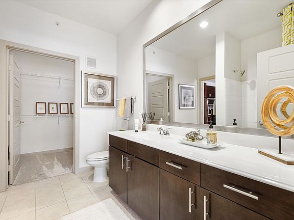 5th image of 8910 Southwestern Blvd #4301