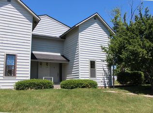 635 Chip Ct, Gurnee, IL 60031